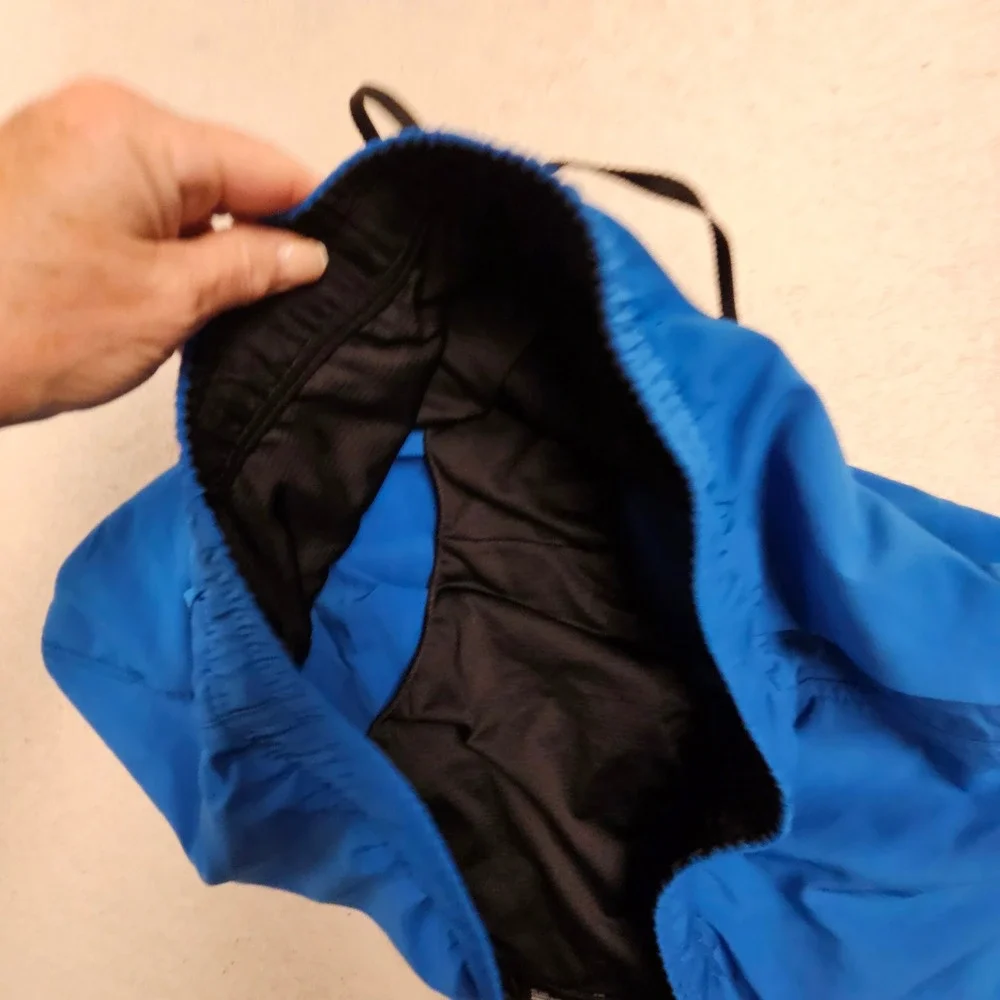 Oakley Mens Performance Fit Athletic Shorts Blue Size 2XL Drawstring Mesh Liner